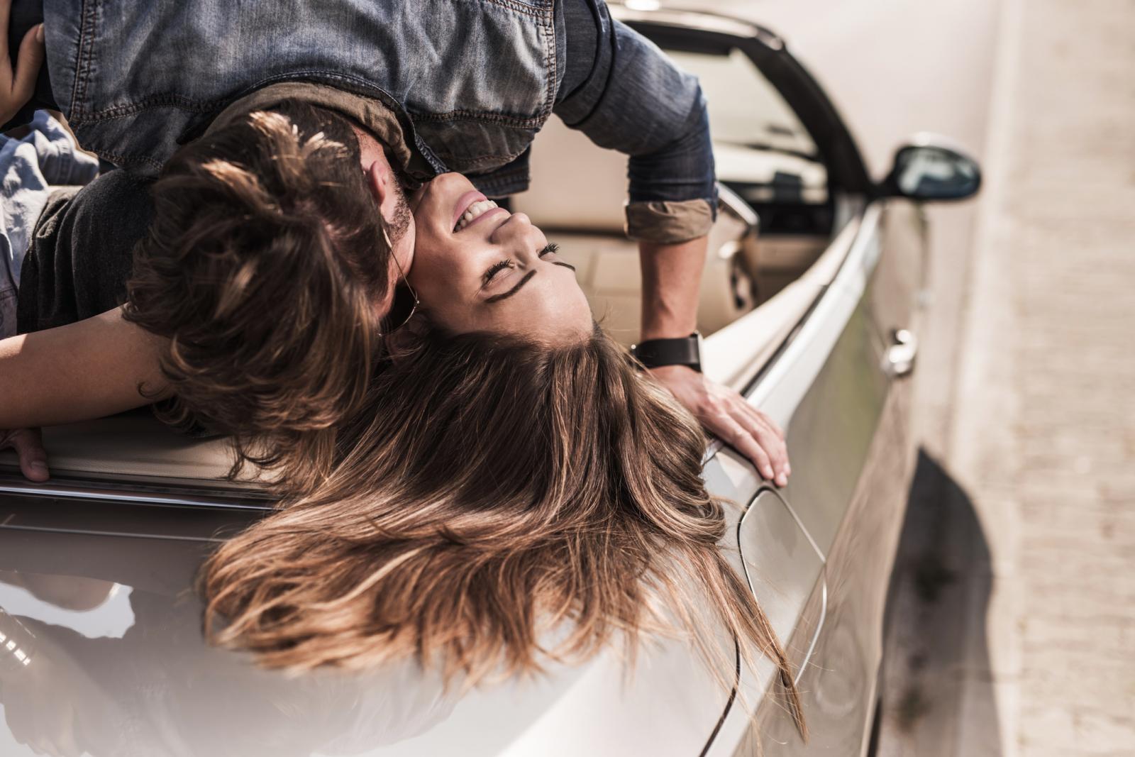 Ponekad malo čistog, sirovog seksa ne može biti naodmet.