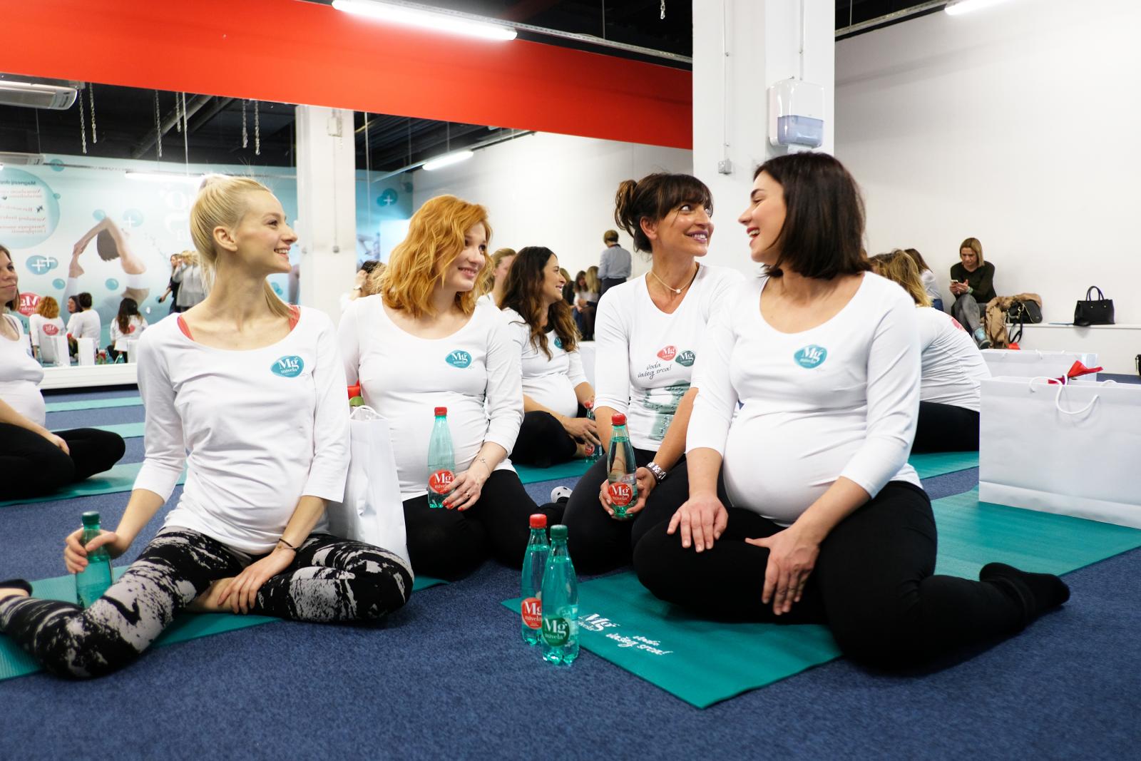 Petra Kurtela, Vanda Winter i Mirna Medaković prepustile su se u sigurne ruke - trenerici Asji Peterson.