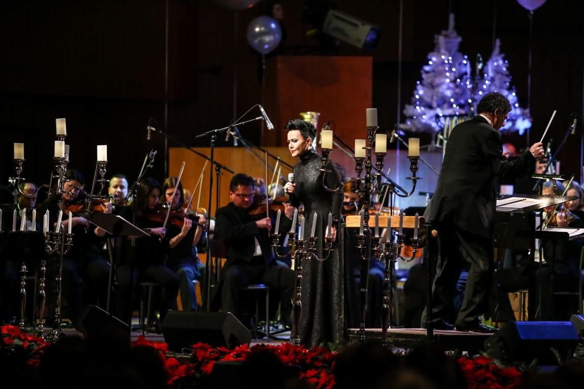 Za mališane je pjevala i divna Amira Medunjanin.