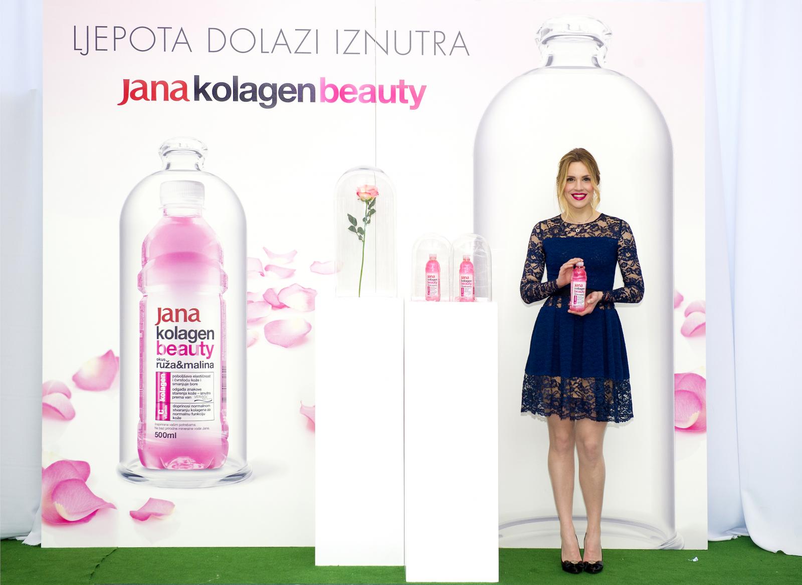 I Ani Radišić se dopala dnevna doza kolagena u bočici omiljene joj vode.