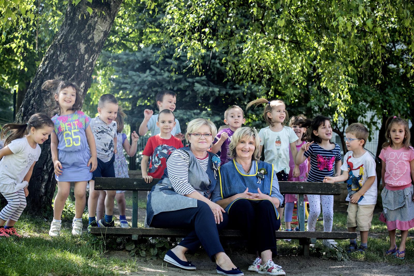 Odgojile su generacije i generacije djece, a najdraže  im je kada ih vide danas kao uspješne odrasle osobe. 