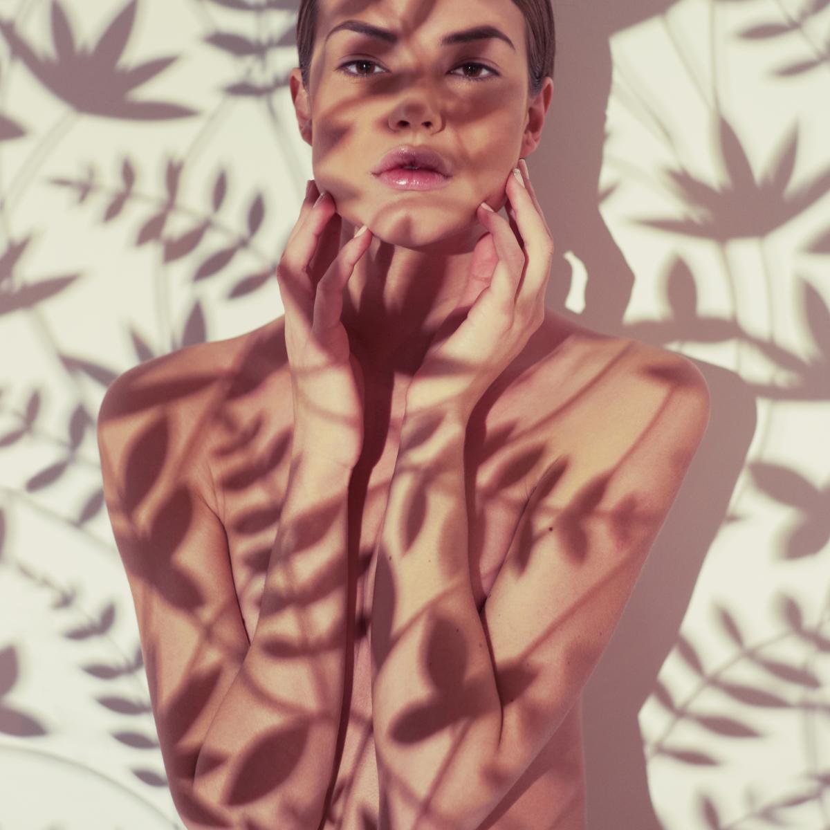 Koža voli sunce, ali sa suncem treba biti oprezan jer tanka je granica između onoga što nam treba i onoga što nam šteti.