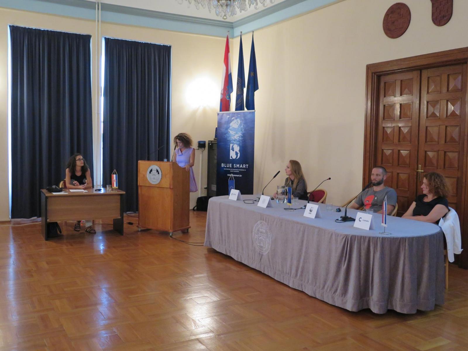 Studij  će osposobiti studenta da može upravljati poslovima i aktivnostima iz različitih polja vezanih za obalni, slatkovodni i morski okoliš.