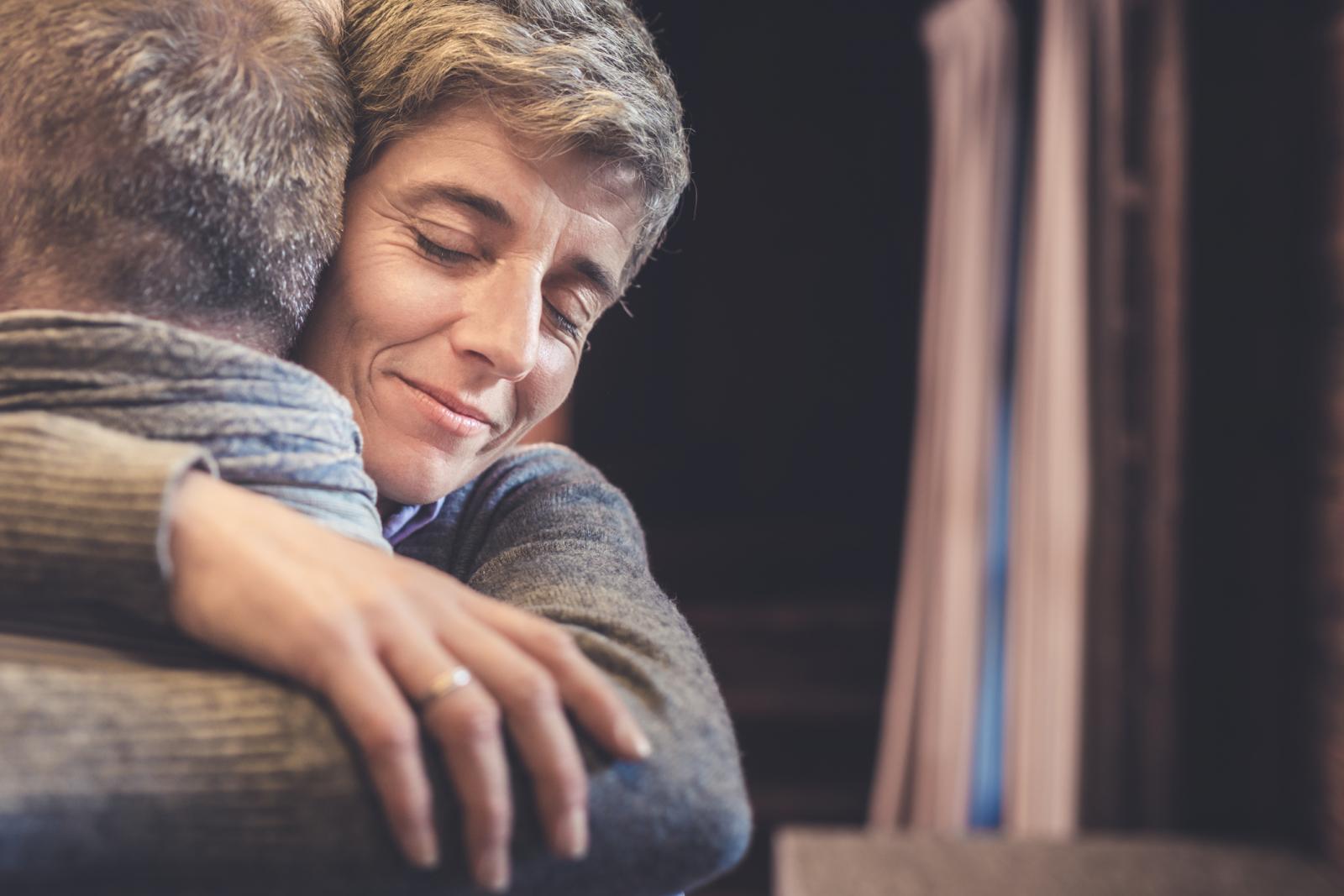 Kako prizvati zaboravljena sjećanja, proživljene trenutke, kako se ponovo povezati s najbližima i mogu li se još jednom potaknuti kognitivne funkcije? 