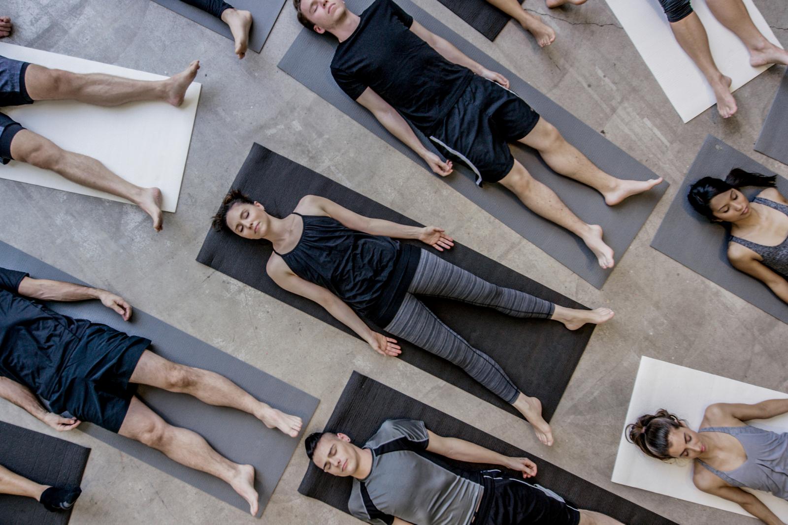 Briga i strah vezane za budućnost imaju tendenciju da nas isključe iz iskustva kojeg proživljavamo upravo u ovom trenutku.