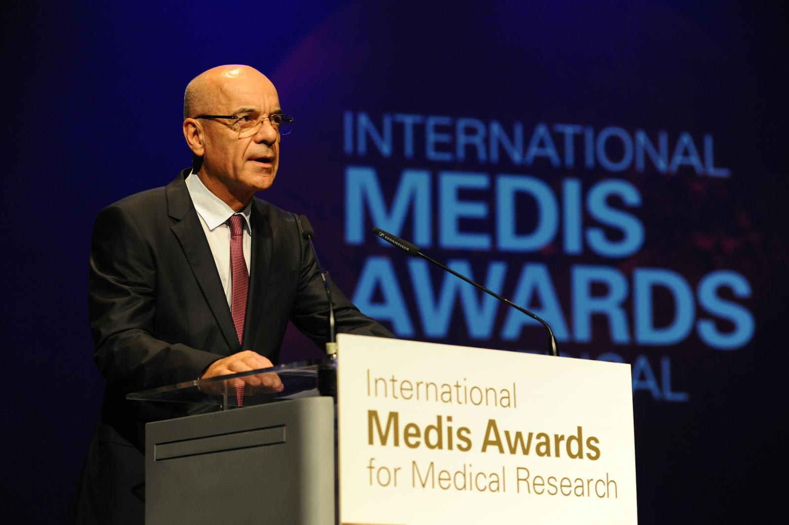 Raduje nas što su Medis Awards postale prepoznatljive nagrade za klinički istraživački rad u našoj regiji, rekao je generalni direktor tvrtke Medis, Tone Strnad.