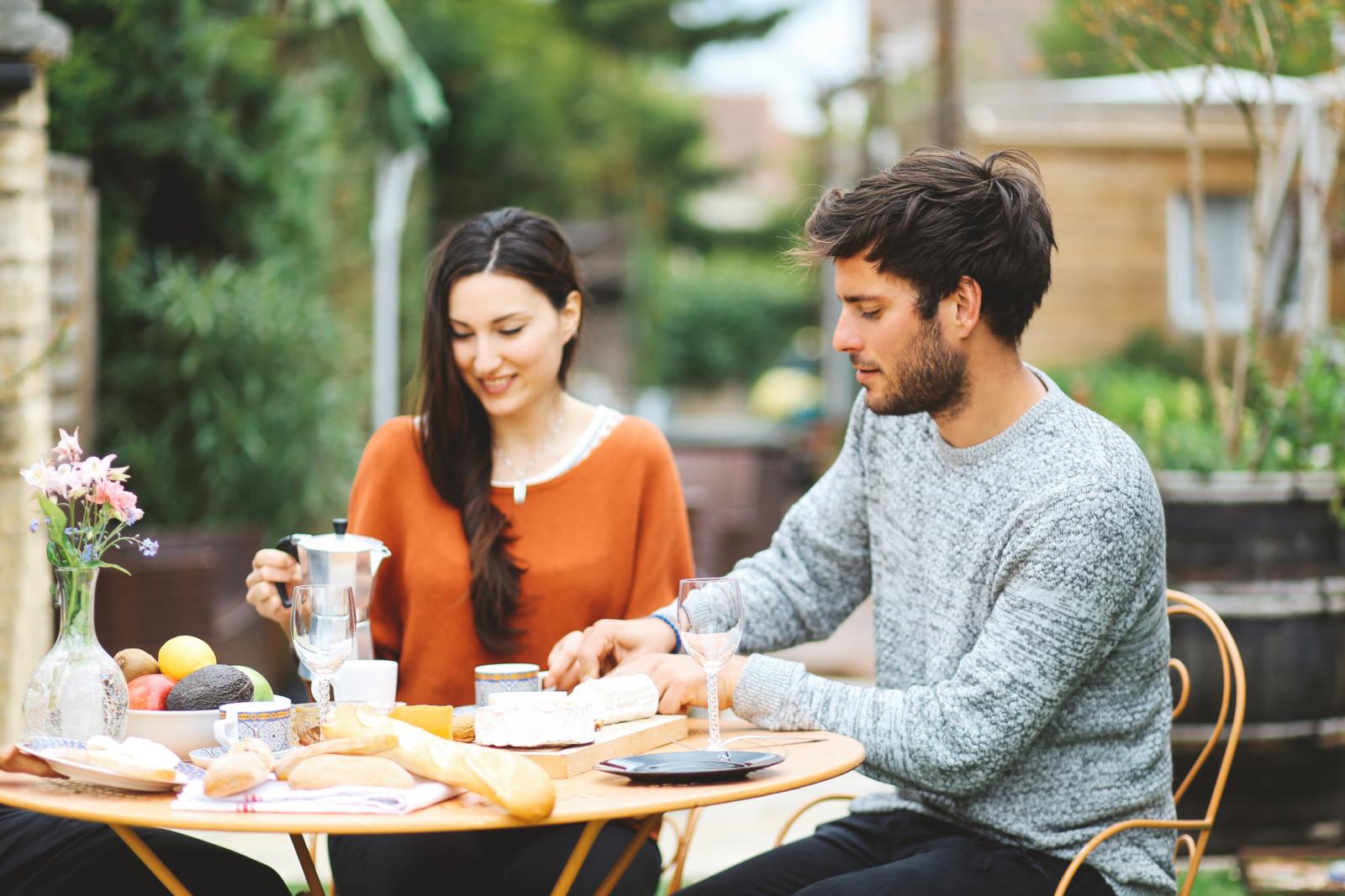 Želiš posjetiti starog prijatelja? Želiš hodati kineskim zidom ili isprobati pravi francuski croissant? Ne odgađaj - prihvati što ti život pruža.