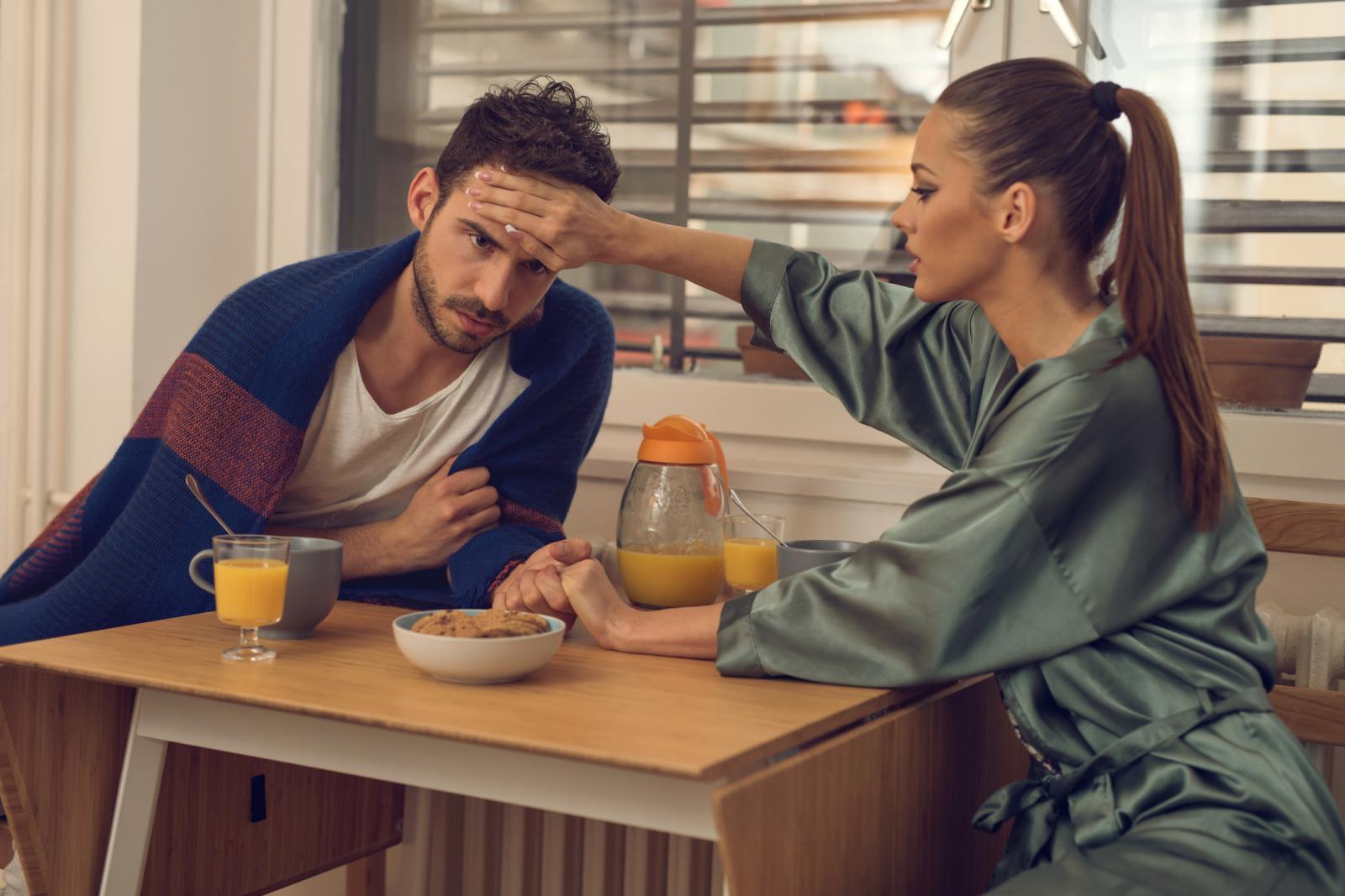 Liječničku pomoć treba zatražiti kad tjelesna temperatura dosegne 40 stupnjeva i ne spušta se bez lijekova ni nakon tri dana.