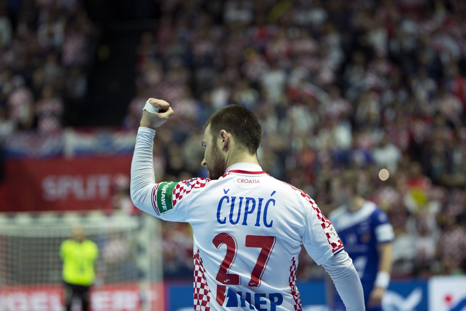 'Cijela ekipa dijeli mišljenje da kao sportaš uvijek sanjaš, razmišljaš i treniraš za najveće i najsjajnije odličje.'