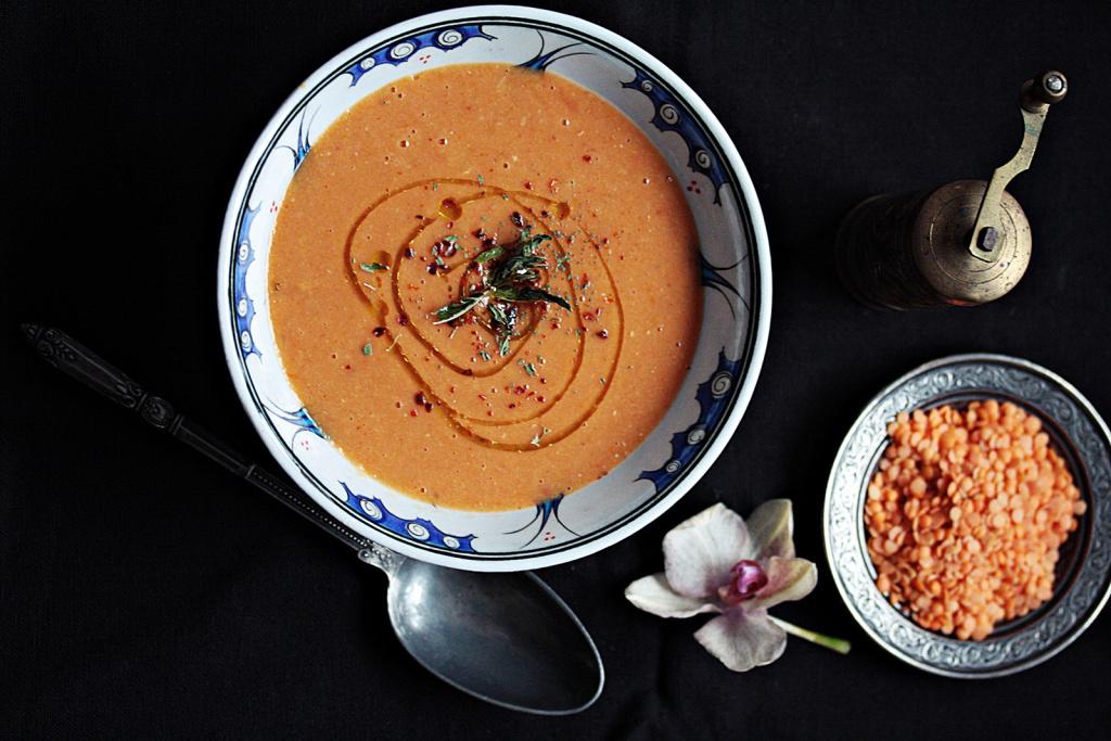 Skuhajmo zajedno mladenkinu juhu i to na moj način - s nekim malim izmjenama od originalnog recepta, prilagođenu mom, a nadam se i vašem, ukusu!