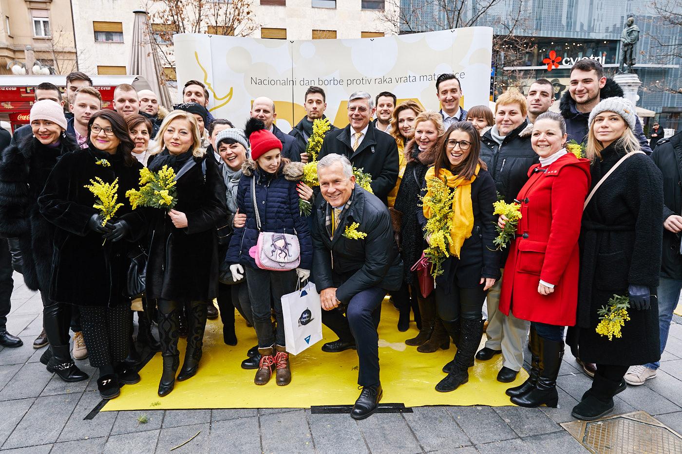 Stručnjaci su naglasili i važnost Nacionalnog programa ranog otkrivanja raka vrata maternice koji obuhvaća sve žene u RH u dobi od 25-64. godine. 