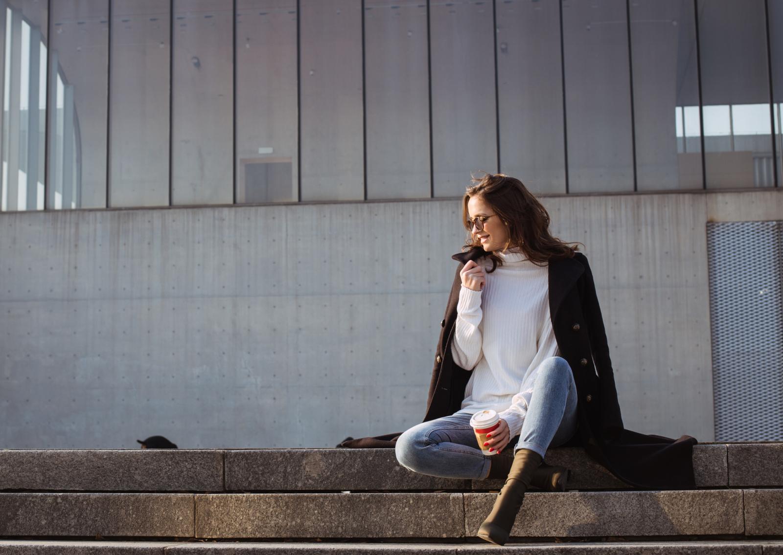 Kad želite nešto ostvariti ili pokrenuti, pitate li druge ljude za mišljenje o tome? Ili se pokrenete u ostvarenje, što god tko o tome mislio?