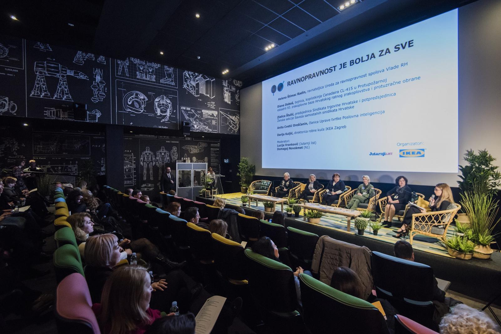 Na panelu su sudjelovale Darija Kuljić (Ikea), Anita Cvetić Oreščanin (Poslovna inteligencija), Zlatica Štulić (Sindikat trgovine Hrvatske, Ženska sekcija SSSH-a), bojnica Diana Doboš (Hrv. ratno zrakoplovstvo i protuzračna obrana) te Helena Štimac Radin (Ured za ravnopravnost spolova Vlade RH).