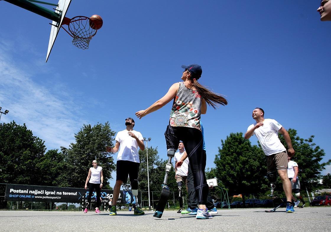 Cilj ovog kampa je okupljanje osoba s amputacijom udova da se uključe u sve sfere života.