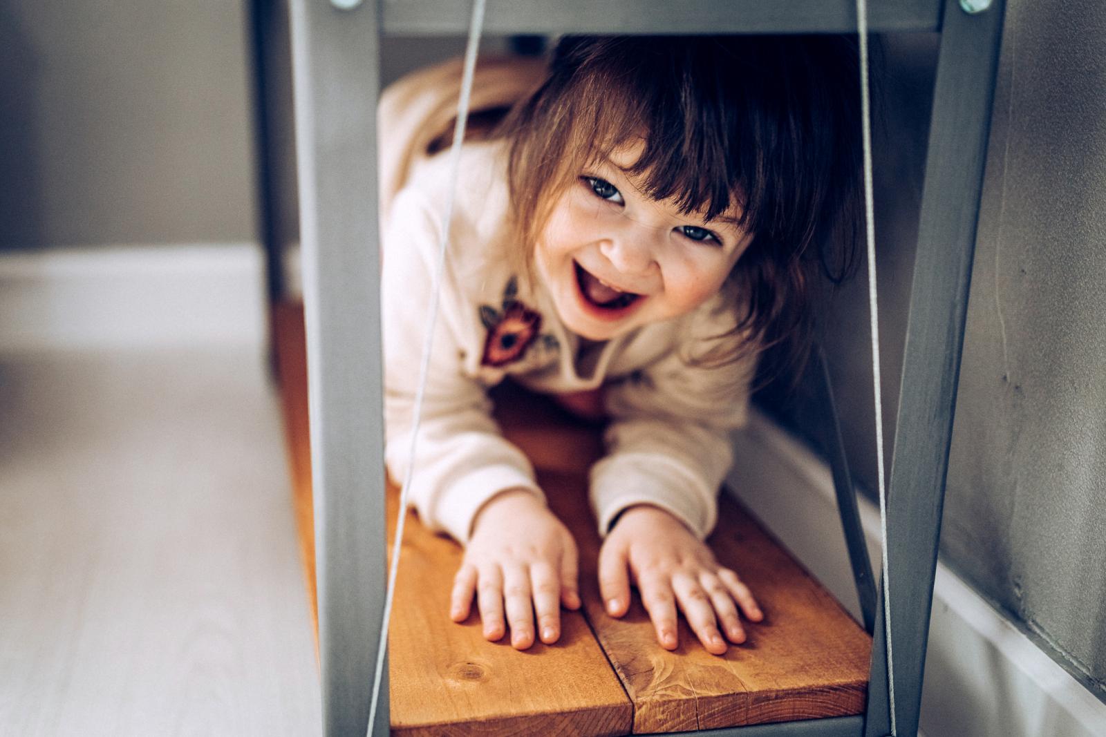 Visoka sposobnost učenja jezika traje do 17. ili 18. godine kad počinje padati.