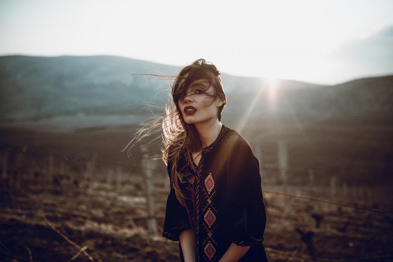 Želim poručiti da za baš svaki vaš problem postoji rješenje, da je sastojak svakog rješenja to da se volite, vjerujete u sebe i budete ono što istinski jeste...