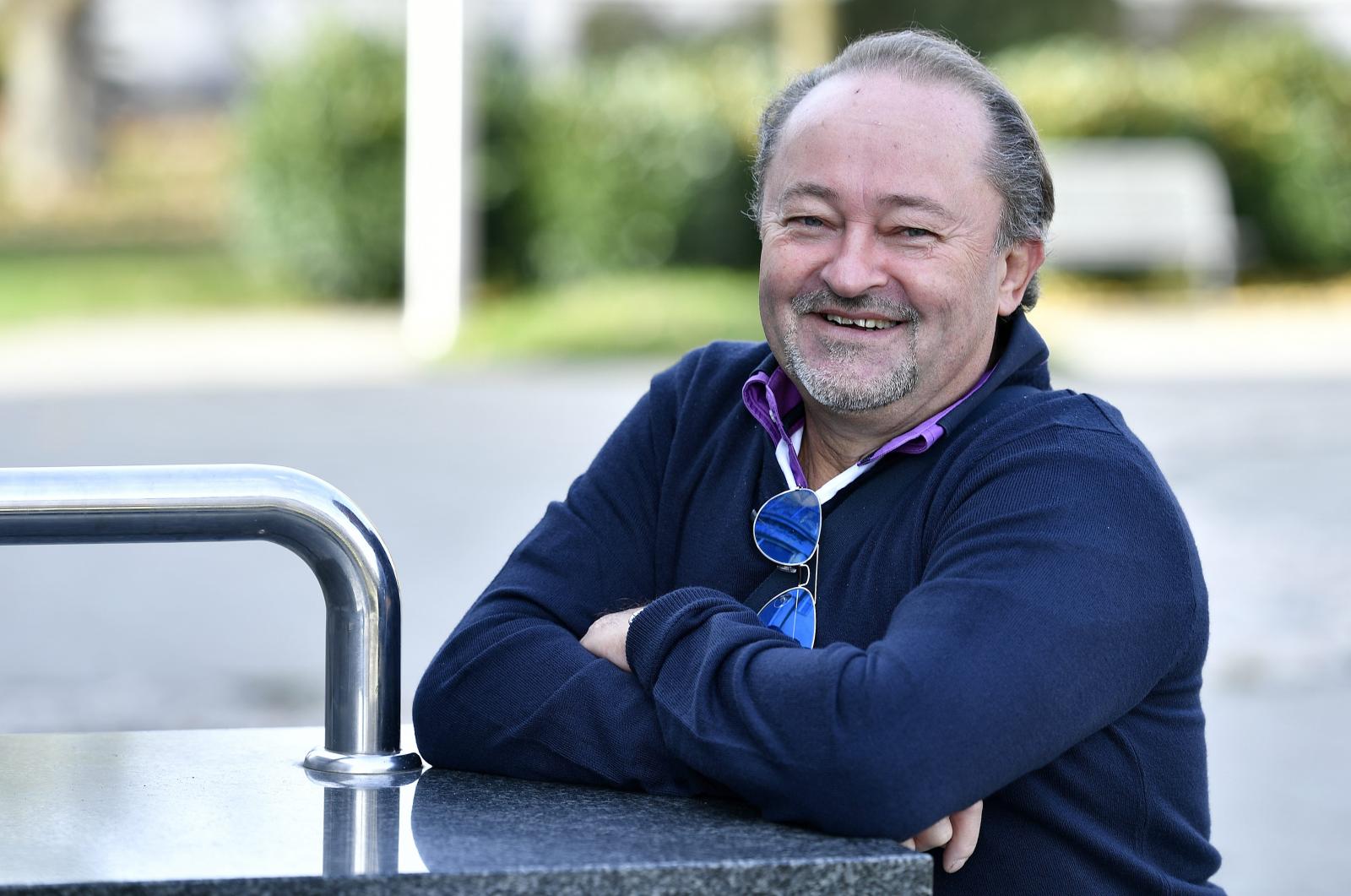 Počeo je darivati krv još u srednjoj školi.