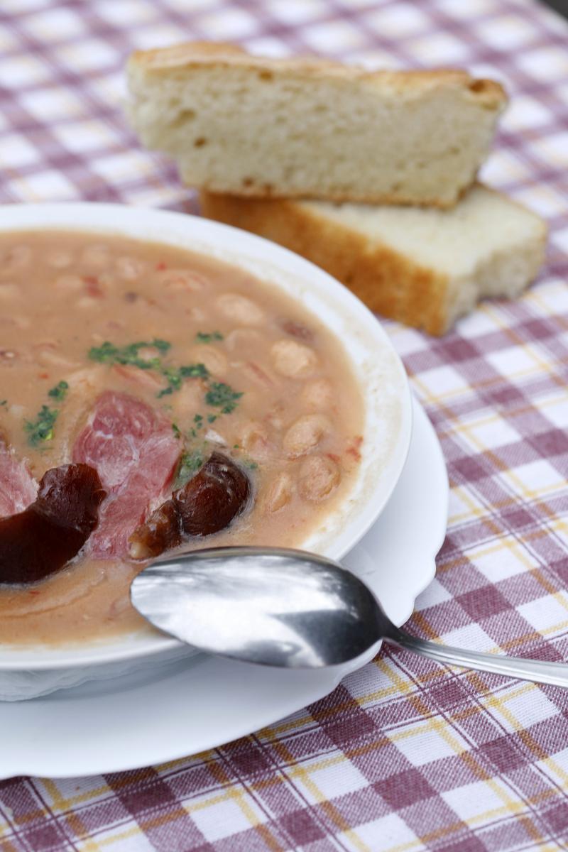 d225f831-4be5-4efa-81f9-8880dfde33bf.bin