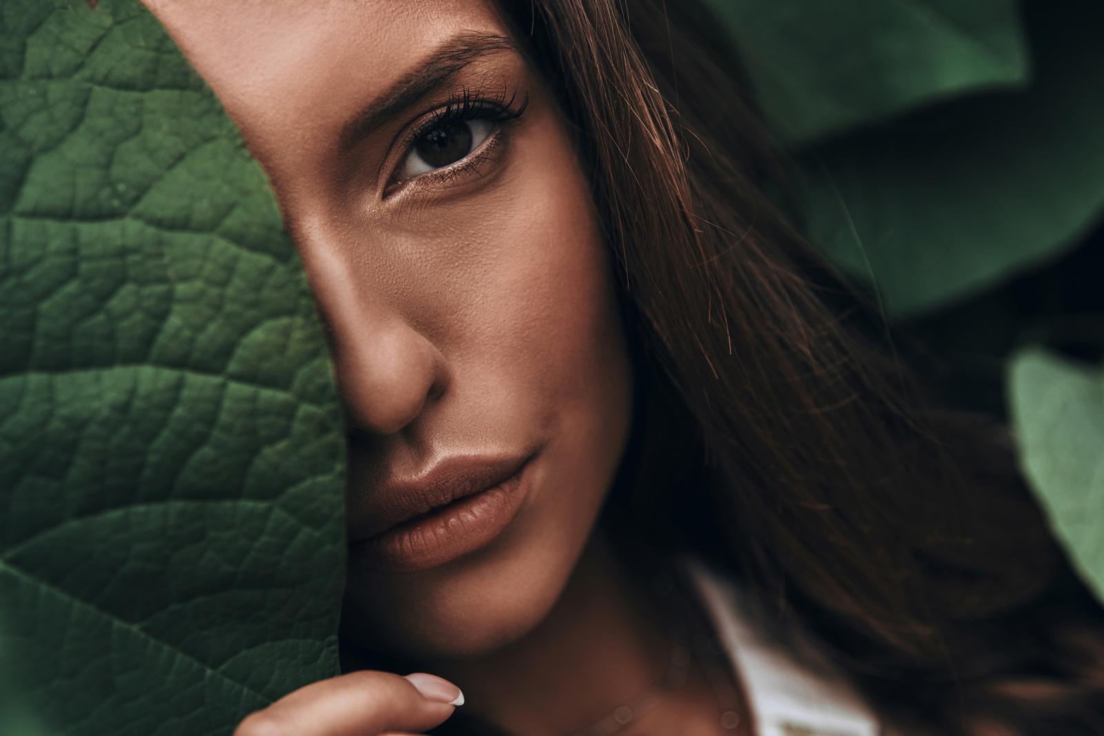 Mogu li ti sastojci stvarno izbrisati bore, popraviti štetu nastalu izlaganjem suncu ili izblijediti staračke pjegice? 