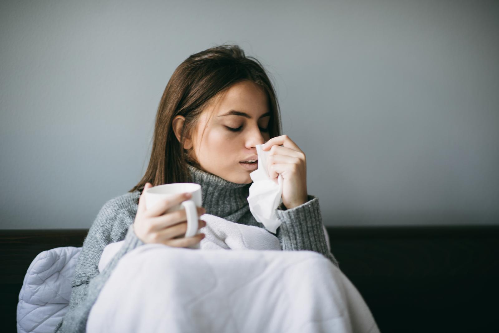 U sprečavanju nekih tipova gripe pomaže cjepivo, zbog čega WHO preporučuje cijepljenje svake godine.