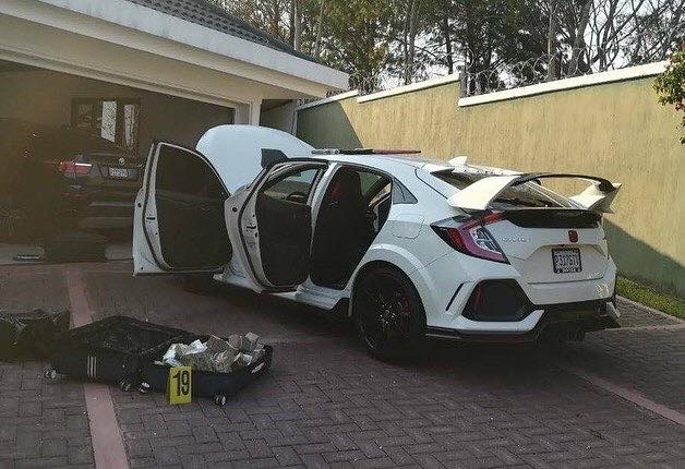 53302368_10156868986815993_3343283524814766080_n