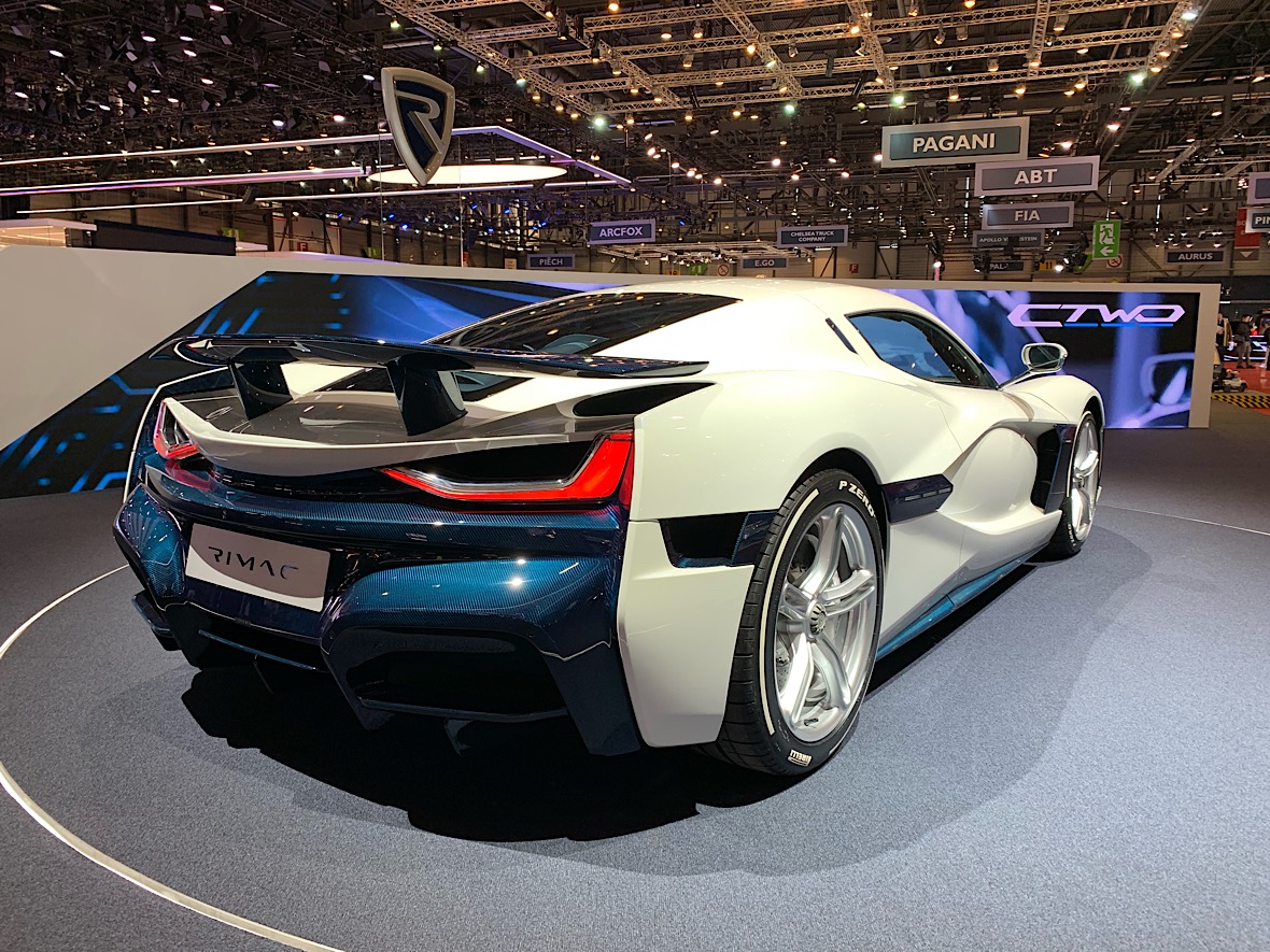 9DF52F43-A881-4B27-A049-6D1EA677A292