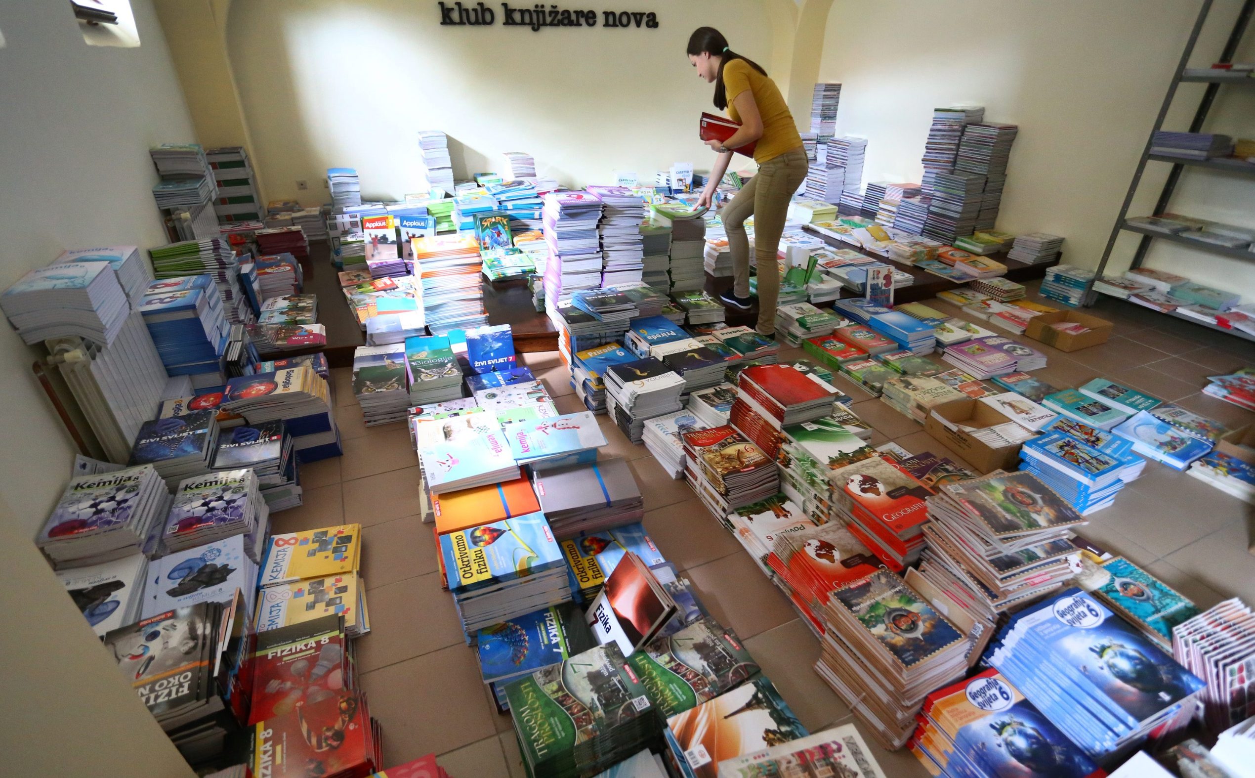 osijek_udzbenici4-260814