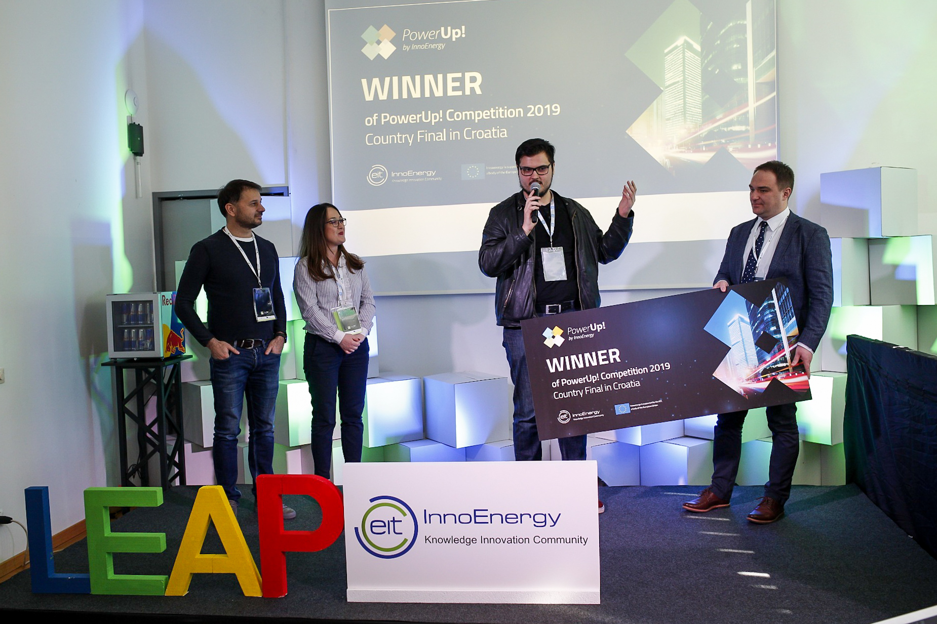 Pobjednici PowerUp natjecanja AMPnet