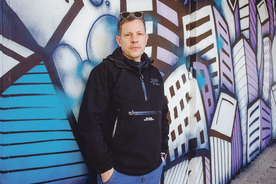 Slaven Kosanović Lunar