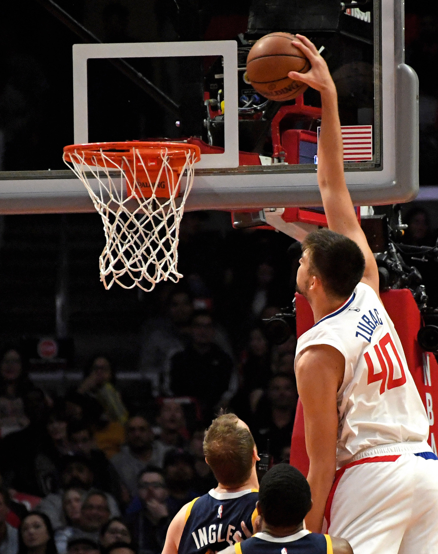 2019-04-11T030545Z_1538441787_NOCID_RTRMADP_3_NBA-UTAH-JAZZ-AT-LOS-ANGELES-CLIPPERS