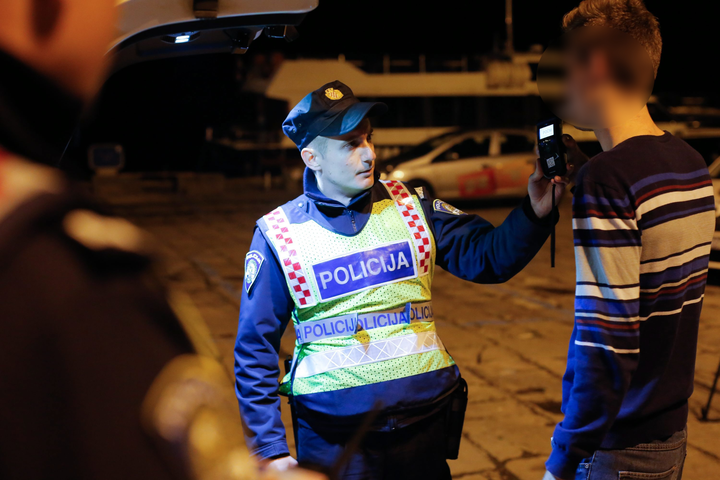 policija_kontrola4-231016_1
