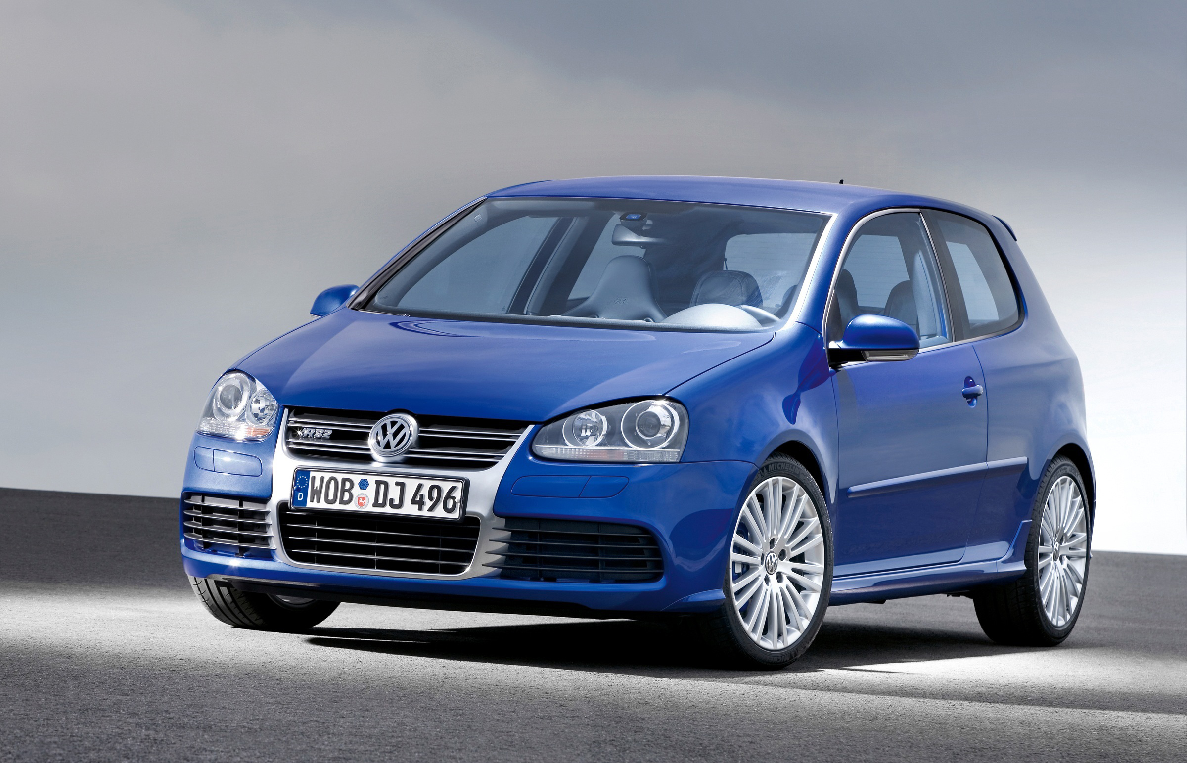 2005_Golf_R32