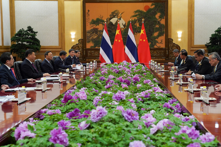 2019-04-26T230248Z_1994244072_RC195F6BF890_RTRMADP_3_CHINA-SILKROAD(1)