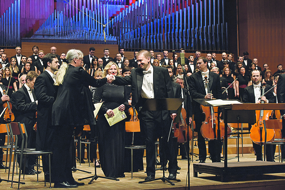 239539-307549-Filharmonija16_dav_260419