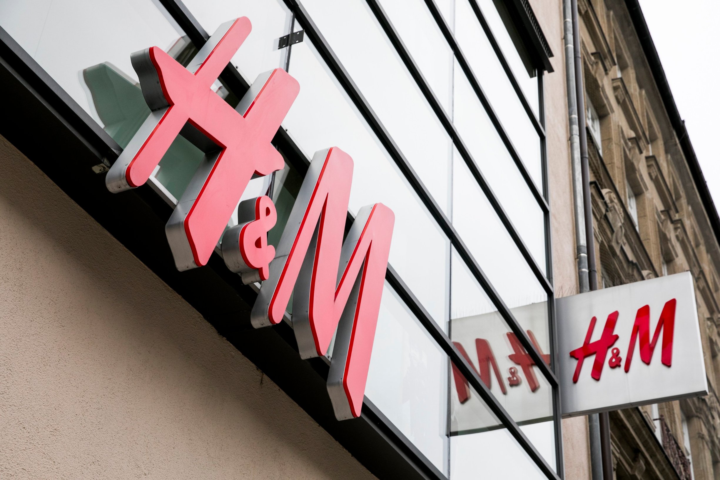 H&M