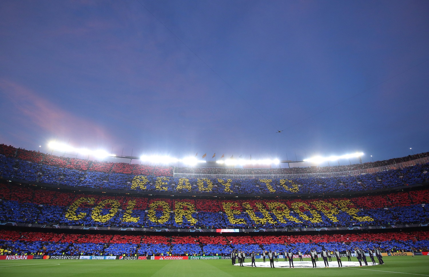 2019-05-01T190703Z_774278281_RC1E9D67BF50_RTRMADP_3_SOCCER-CHAMPIONS-FCB-LIV_1