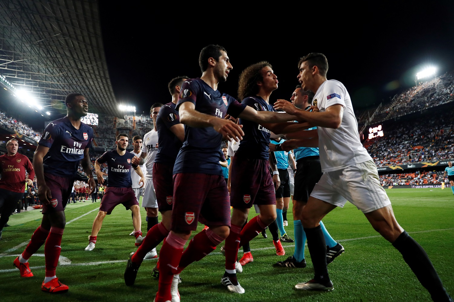 2019-05-09T205922Z_1141738500_RC15D238A780_RTRMADP_3_SOCCER-EUROPA-VAL-ARS_1