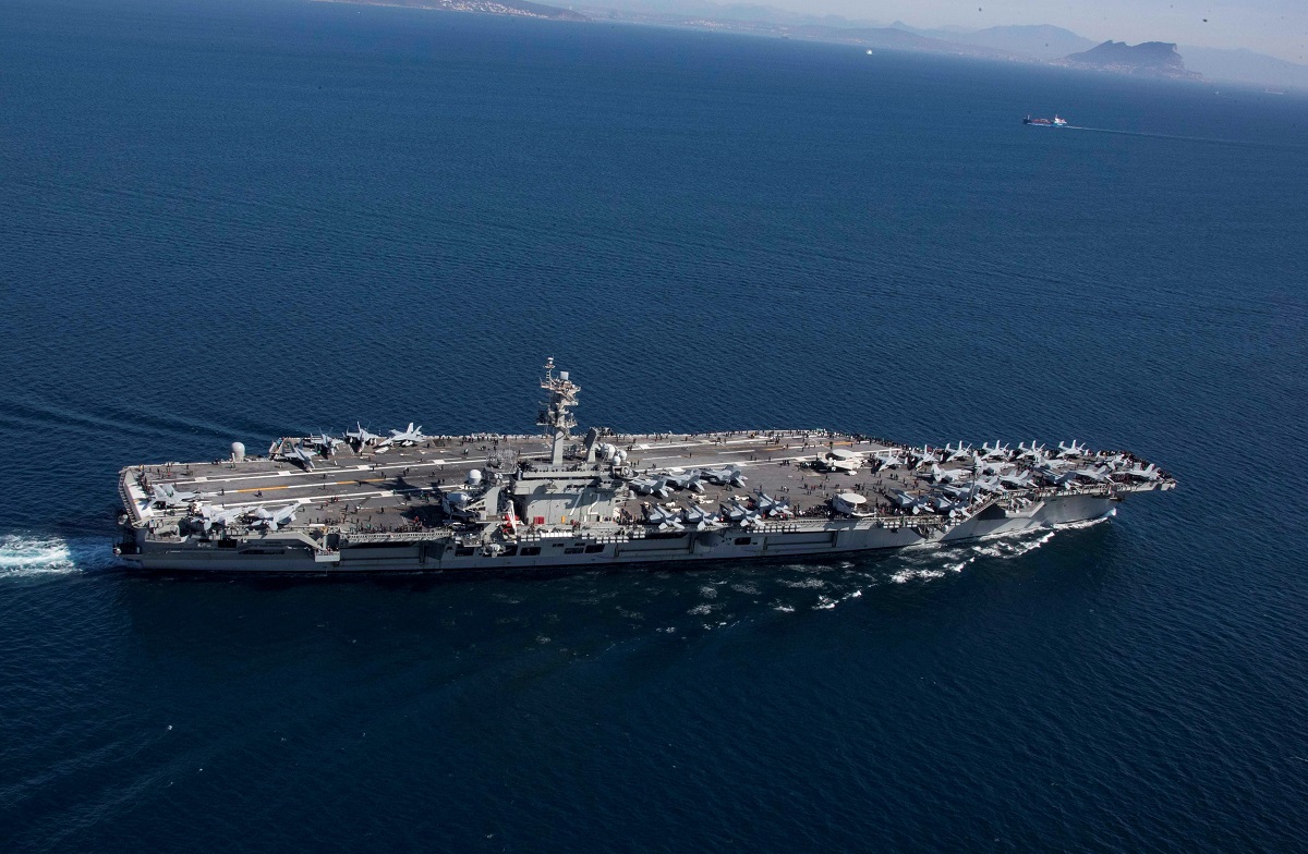 Nosač aviona USS Abraham Lincoln