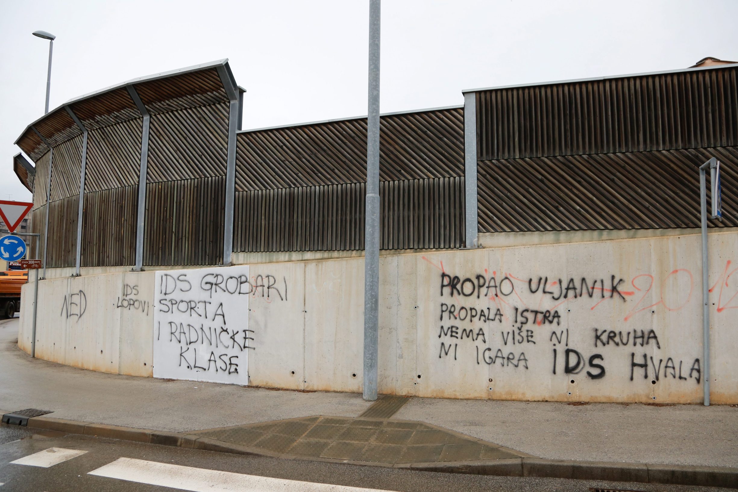 grafiti_uljanik2-160118