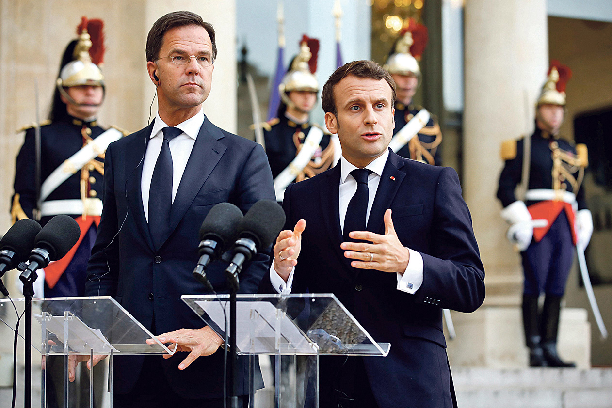 Mark Rutte i Emmanuel Macron
