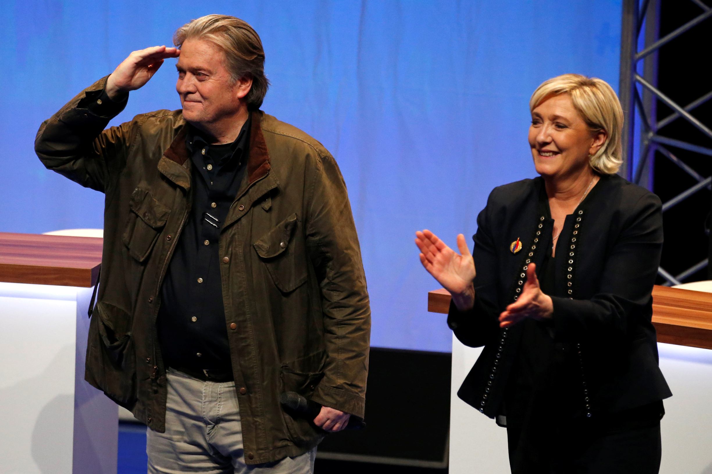 Steve Bannon i Marine Le Pen, čelnica francuske desne stranke Nacionalno okupljanje