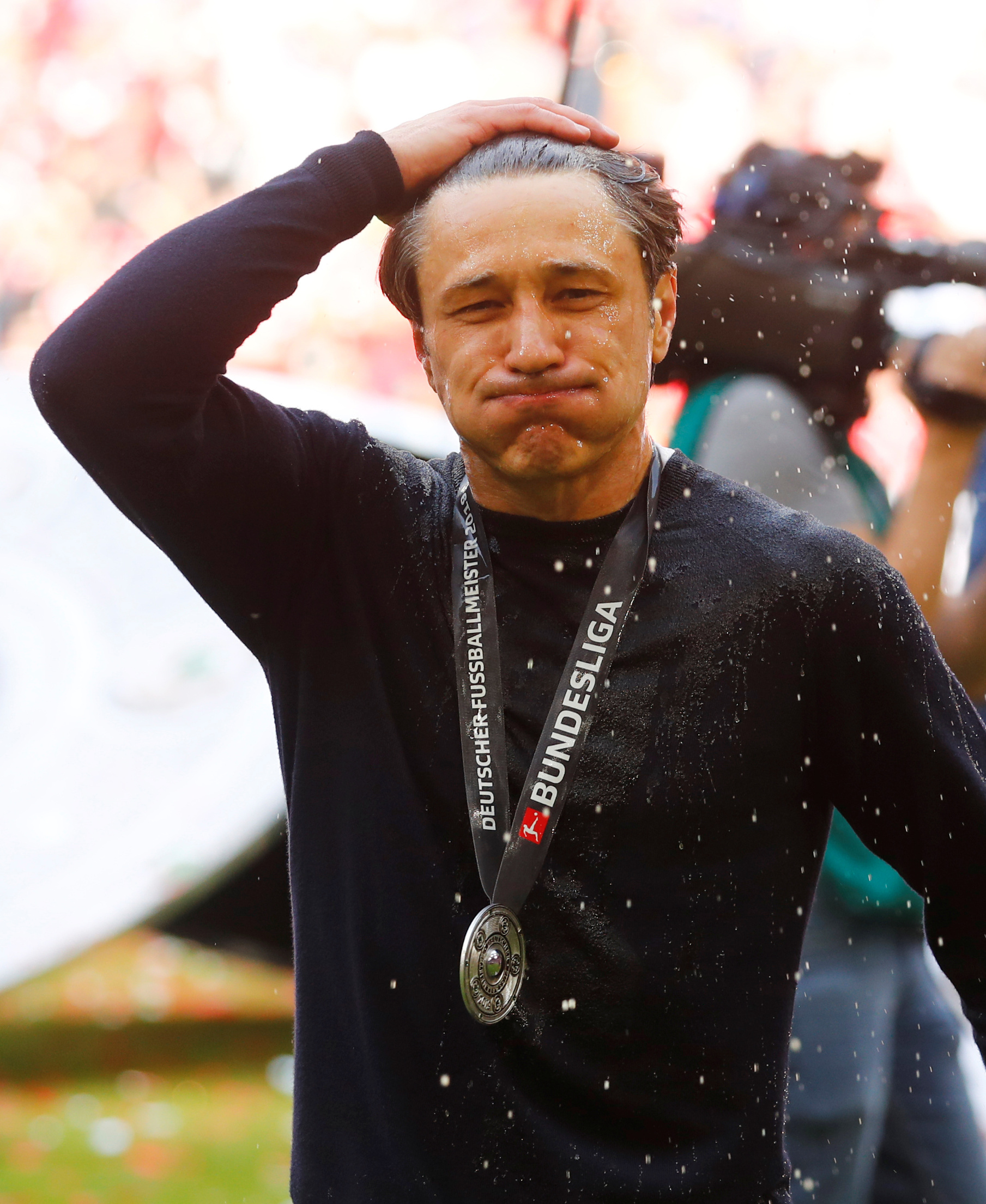 2019-05-18T174305Z_1055269265_RC1BFB1AFF20_RTRMADP_3_SOCCER-GERMANY-BAY-SGE