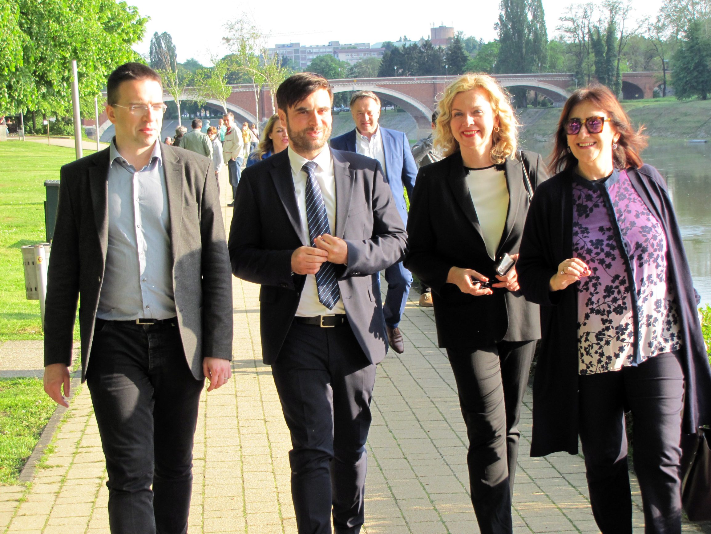 Kandidati HDZ-a za Europski parlament (s desna): Dubravka Šuica, Željana Zovko, Domagoj Maroević i Tomislav Sokol 