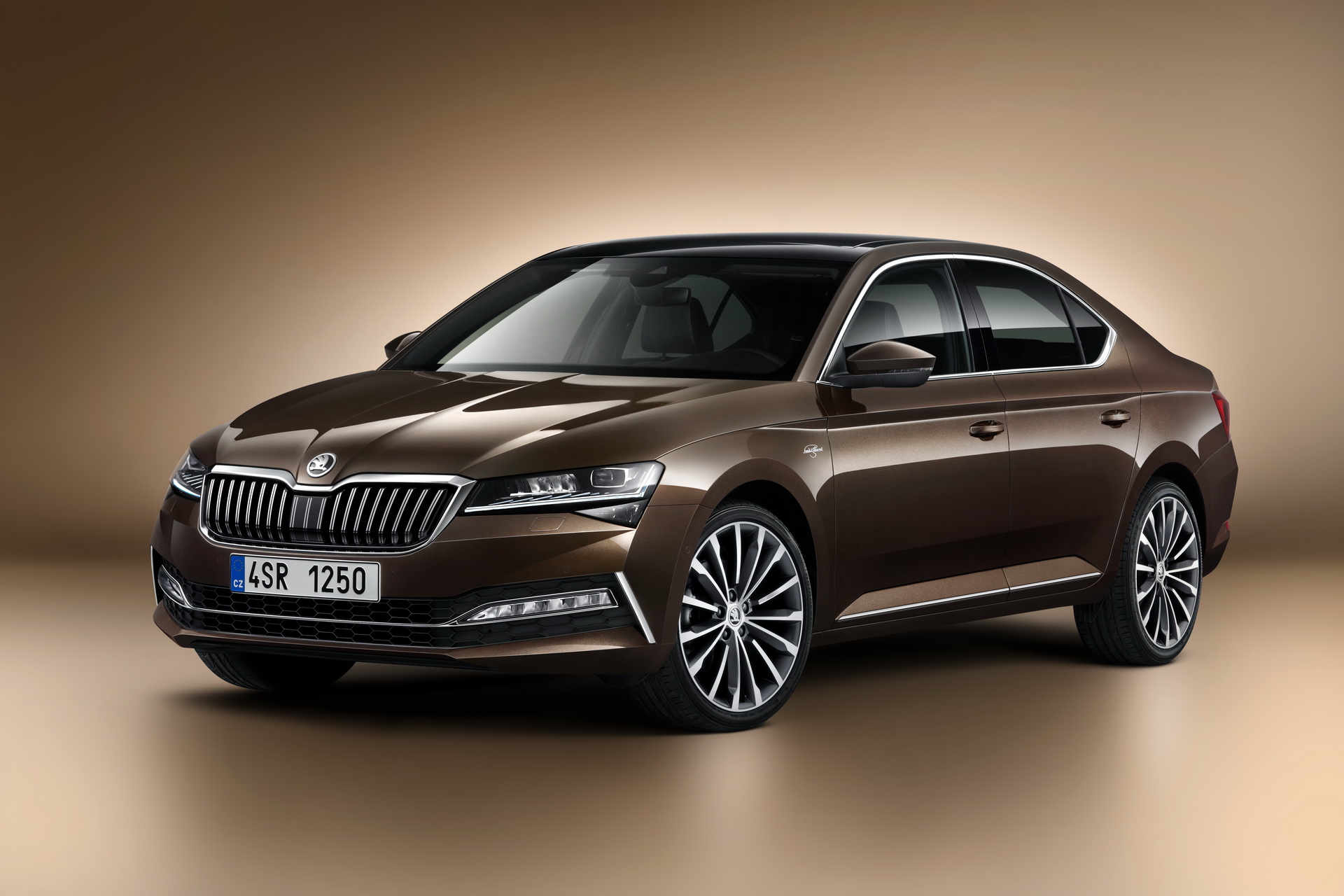 b3f125ce-2020-skoda-superb-unveiled-officially-6