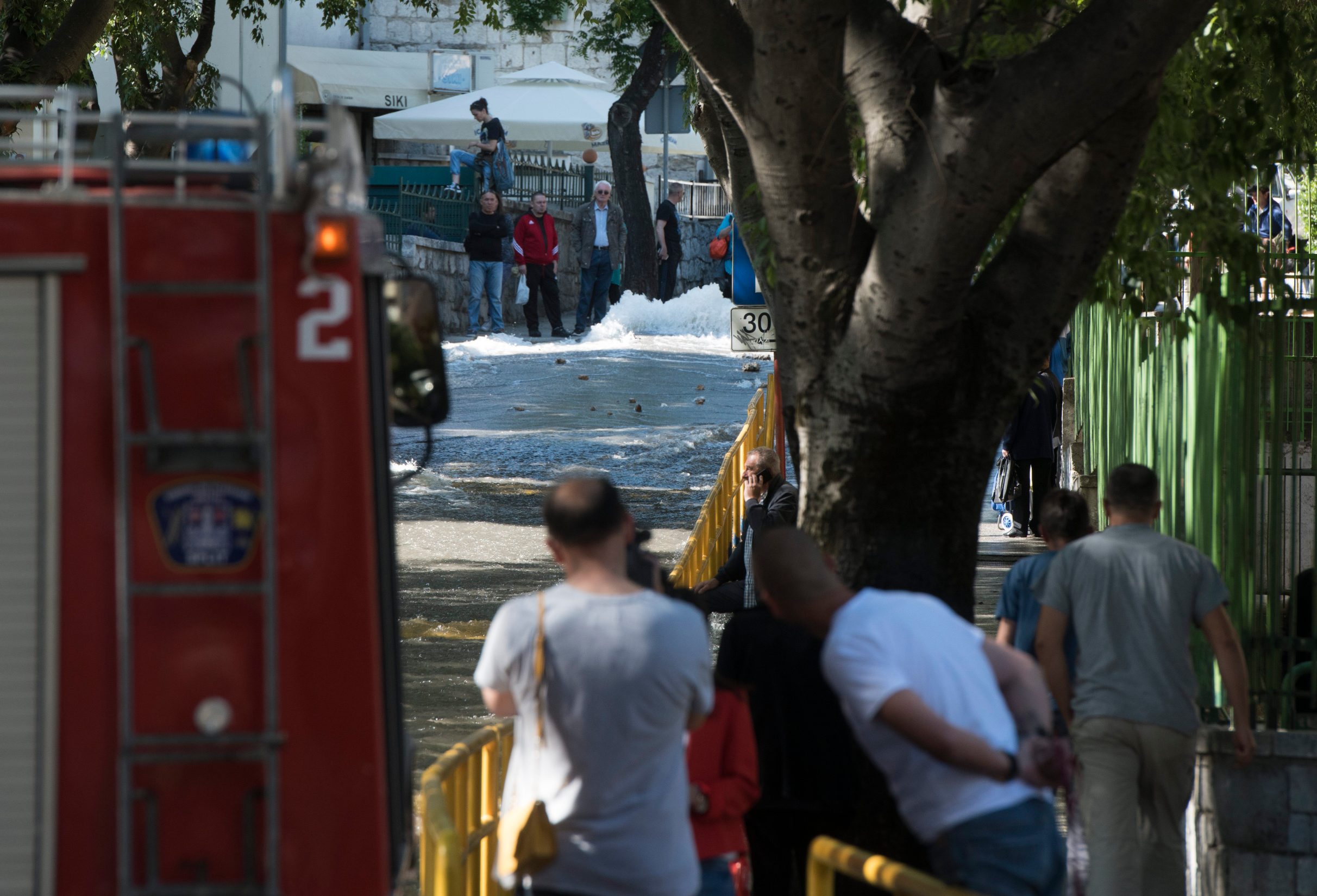 napukla_cijev13-240519