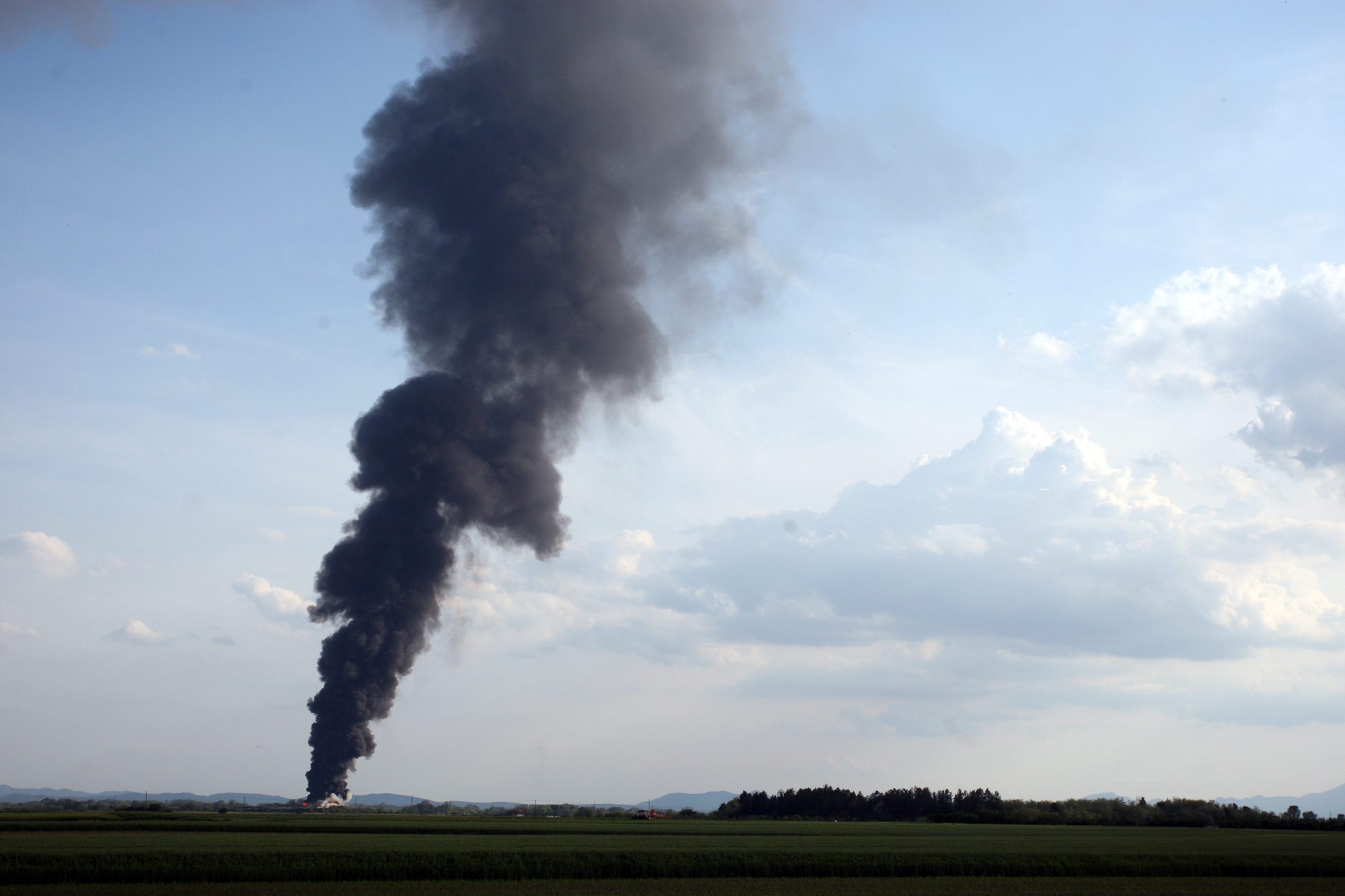 pozar_totovec3-250519