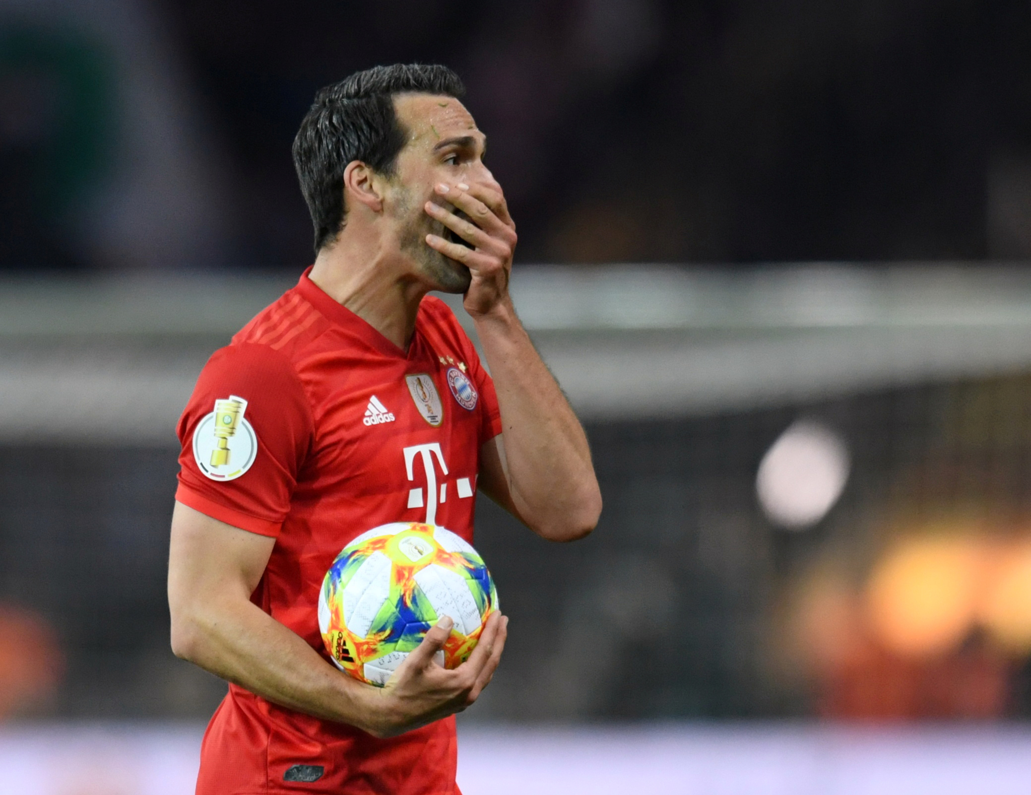 2019-05-25T193926Z_449602836_RC15BED63510_RTRMADP_3_SOCCER-GERMANY-RBL-BAY