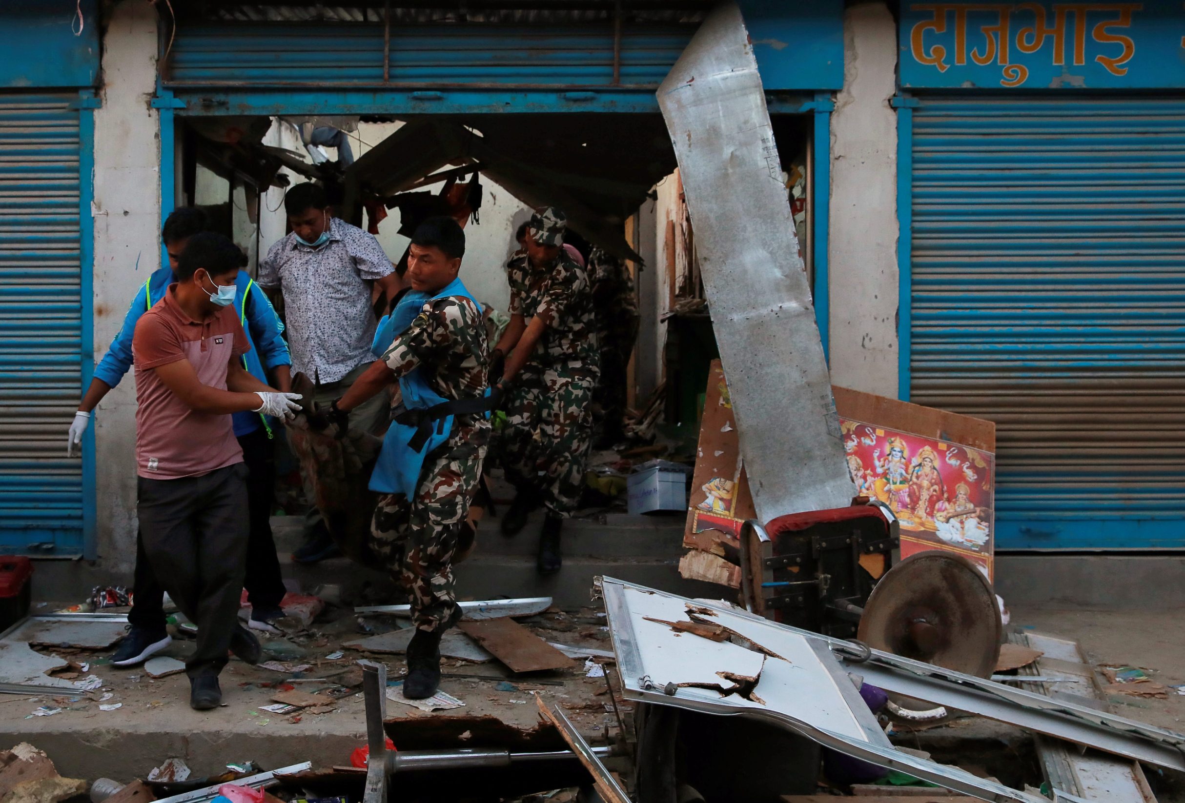 2019-05-26T141502Z_799095685_RC13AEDC1290_RTRMADP_3_NEPAL-BLASTS