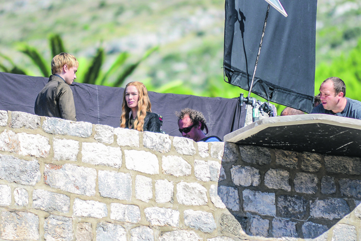 244026-313396-game_of_thrones10-240914_1