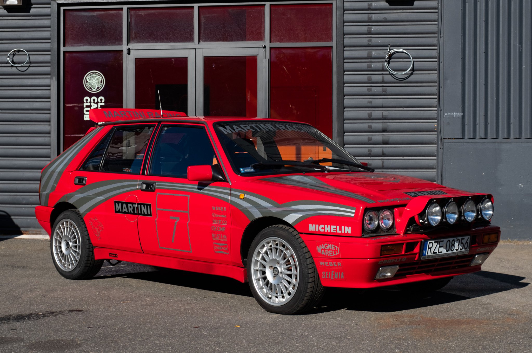 ff0d75d7-lancia-delta-integrale-16-v-6